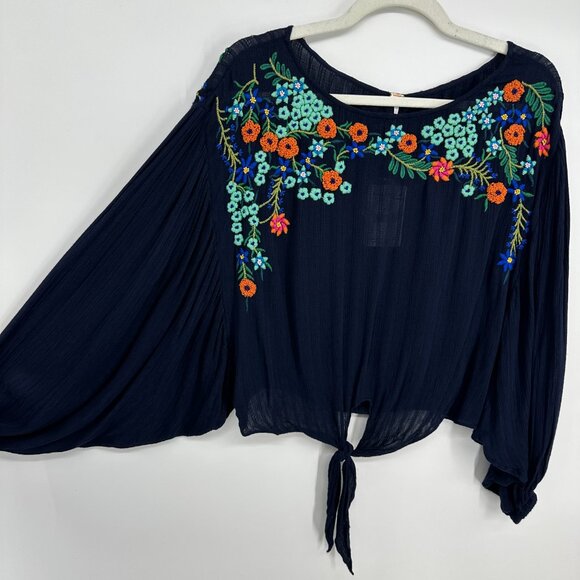 Free People Floral Embroidered Tie Front Top XS Up & Away Relaxed Navy‎ Blue - Picture 7 of 10